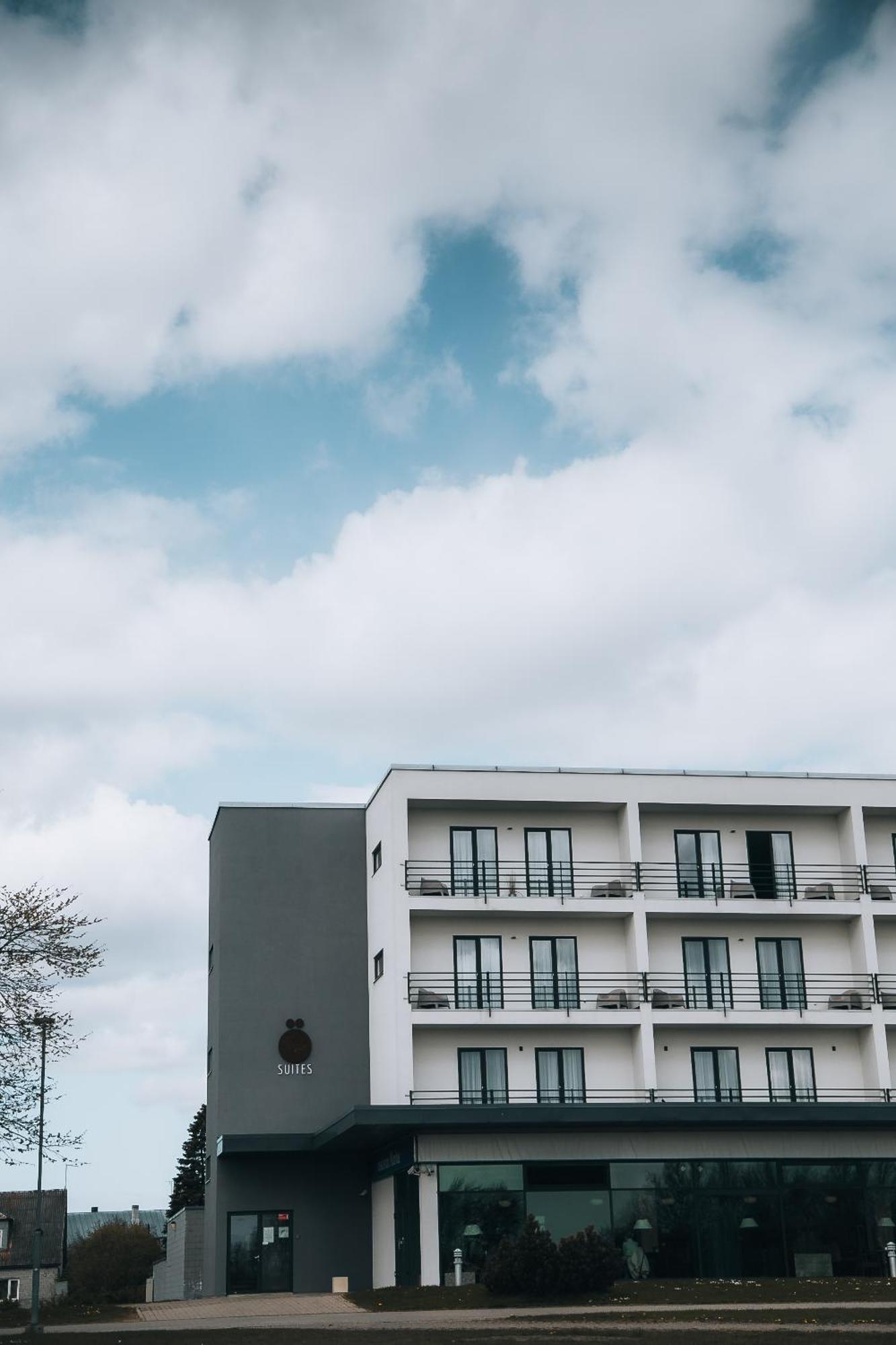 Oe Seaside Suites & Spa Kuressaare Ngoại thất bức ảnh