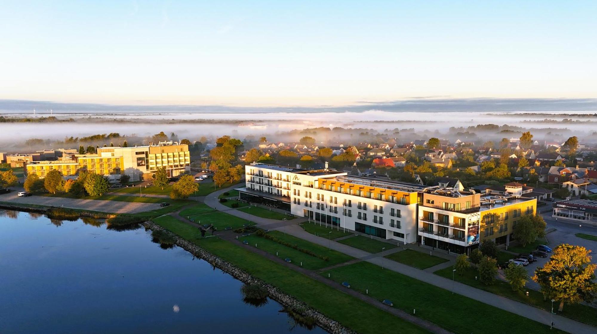 Oe Seaside Suites & Spa Kuressaare Ngoại thất bức ảnh