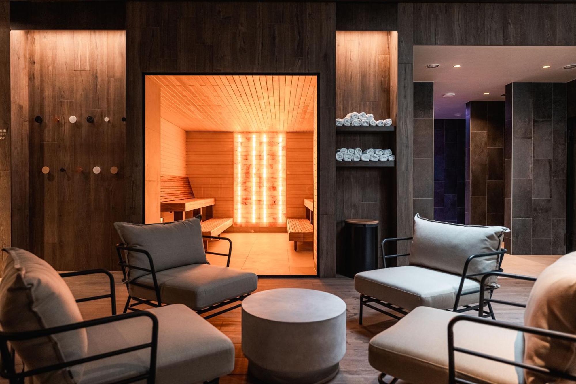 Oe Seaside Suites & Spa Kuressaare Ngoại thất bức ảnh