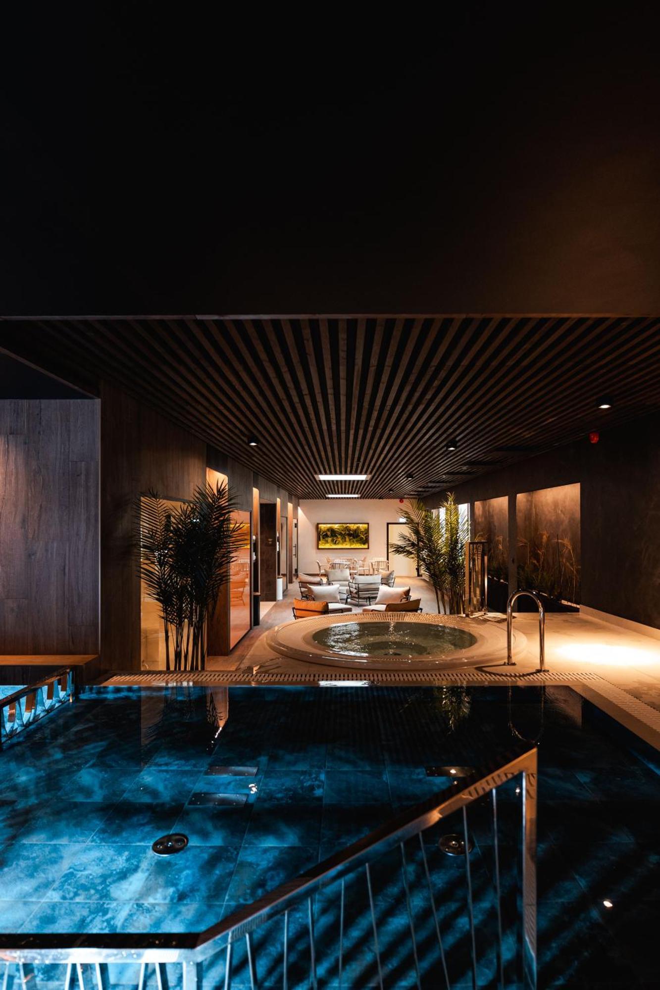 Oe Seaside Suites & Spa Kuressaare Ngoại thất bức ảnh